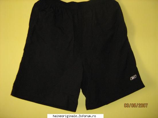Pantaloni - Bermude Reebok pe negru ,rosu sau albastru Pret - Reebok