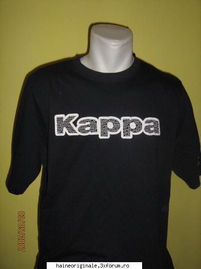 tricou kappa negru
pret : 650.000 rol tricouri